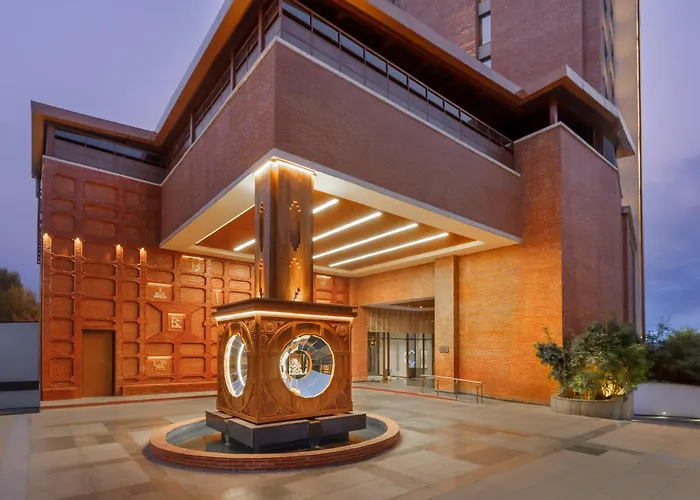 Hyatt Centric Soalteemode Kathmandu Hotel